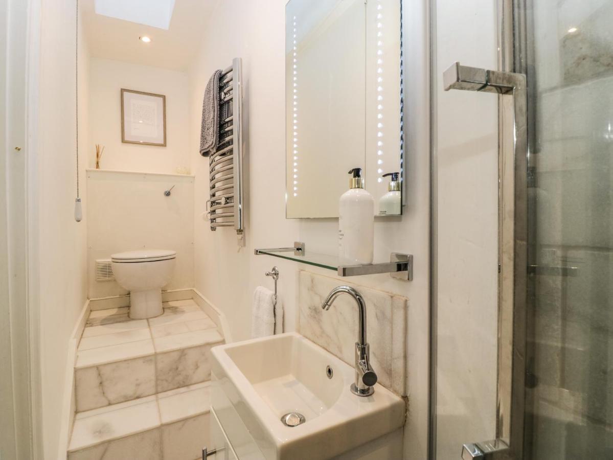 23 Daniel Street Villa Bath Exterior photo